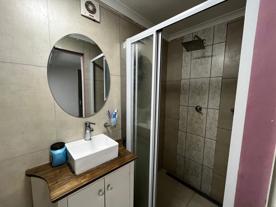3 Bedroom Property for Sale in Hazendal Western Cape